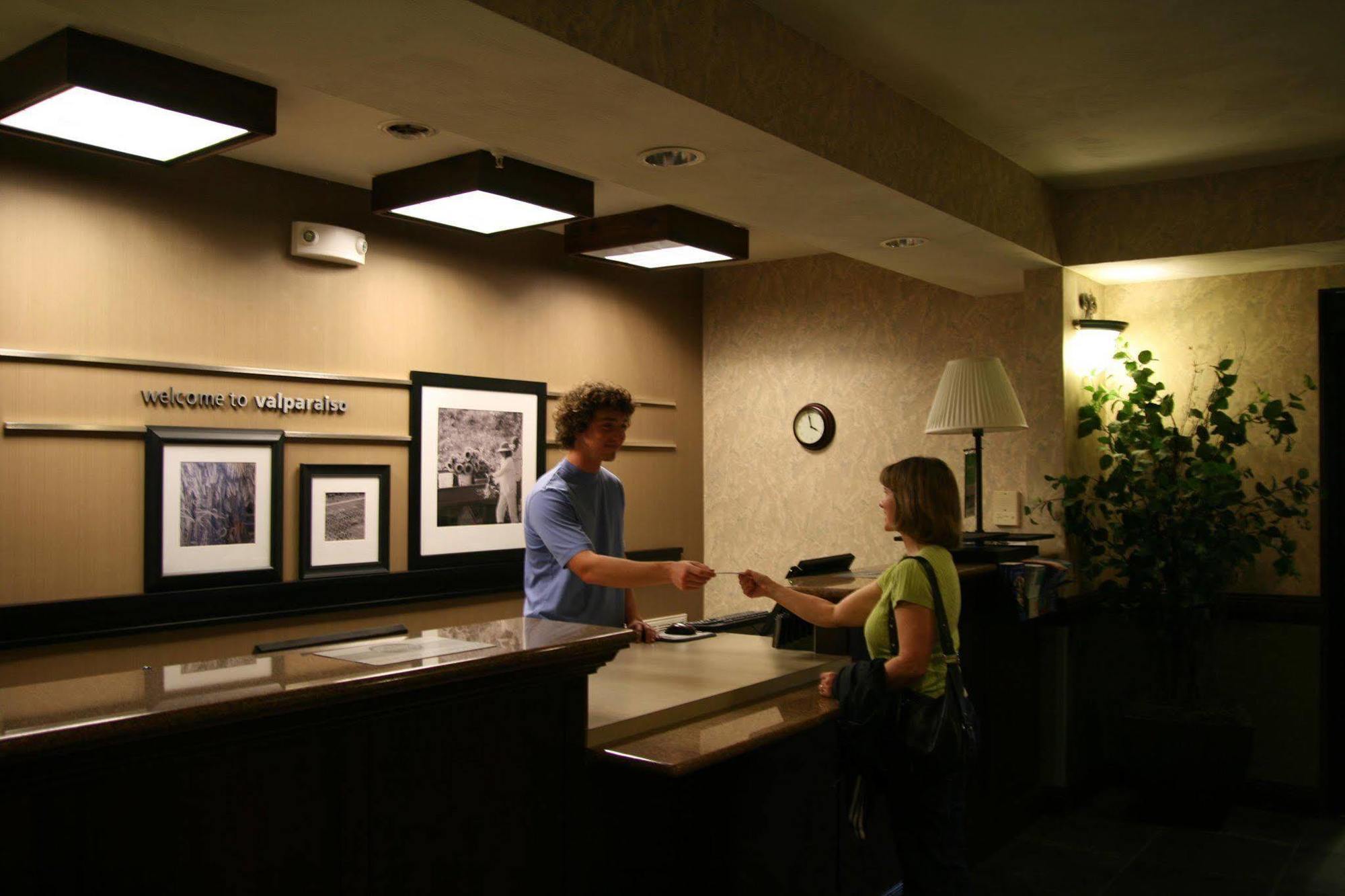 Hampton Inn & Suites ולפראיסו מראה פנימי תמונה